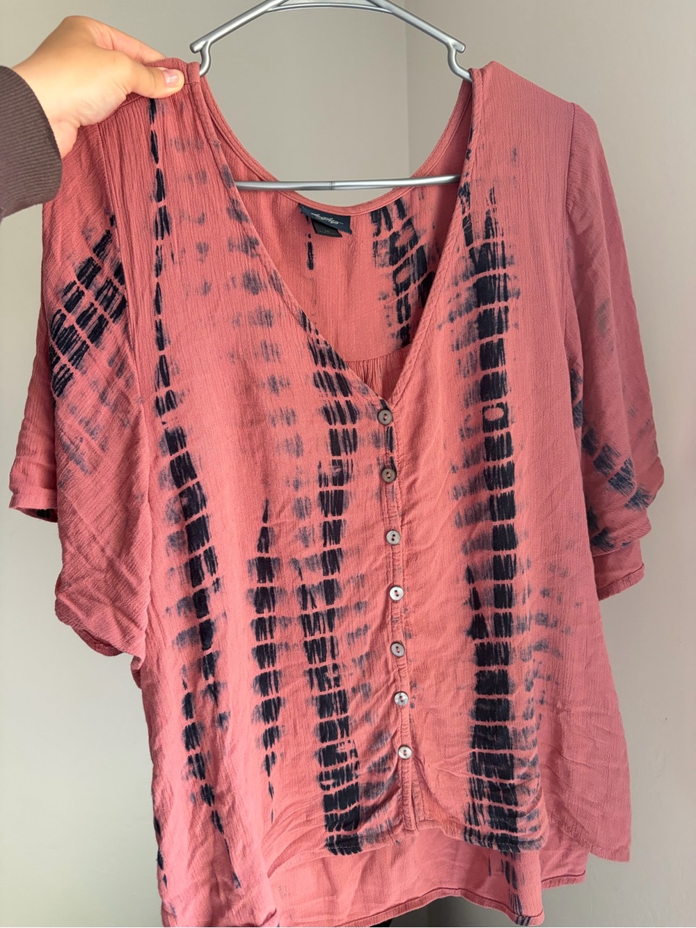 Daytrip Rust Pink Tie-Dye Button Front Blouse - Picture 3 of 4